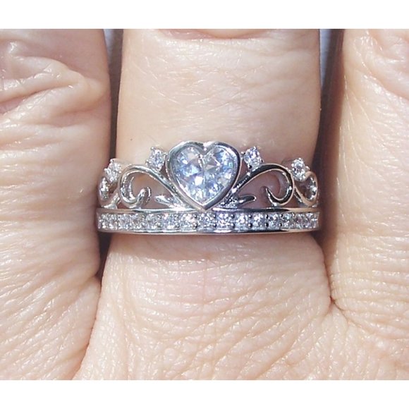 925 STERLING SILVER Heart Crown Tiara Cubic Zirconia Ring - Picture 4 of 16